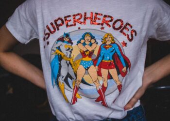 Cartoons sulle medicazioni dei bambini per contrastare il disagio delle operazioni chirurgiche