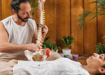 L’Osteopata, lo specialista per diversissimi ambiti della salute: preventivi e terapeutici