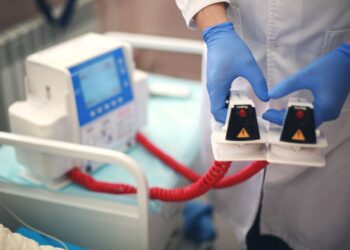 La Diocesi di Salerno dona macchinari al Ruggi