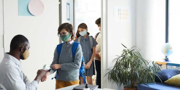 Nuovo decreto legge su frequenza scolastica e green pass