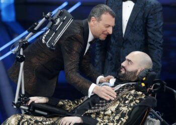 Paolo Palumbo, malato di SLA, a Sanremo con la sua canzone ed una lezione di vita per tutti