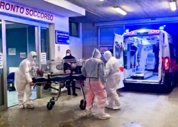 Raccolta fondi per il Cotugno, promossa da due studenti di medicina