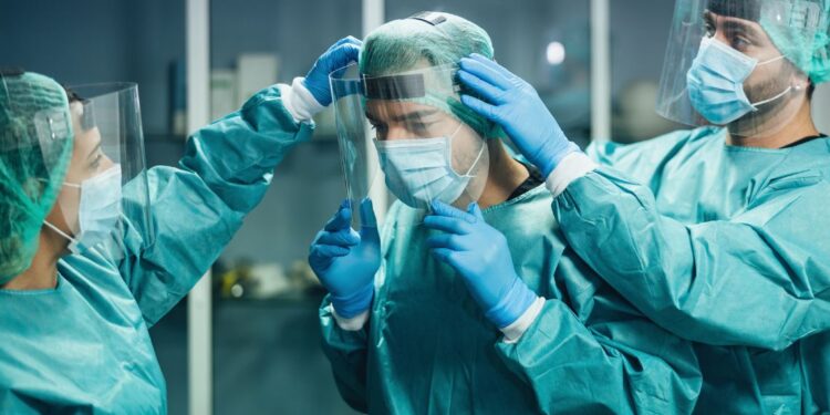 Festa della Repubblica, omaggio agli eroi del covid-19