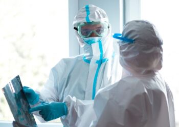 Personale sanitario italiano candidato al Nobel