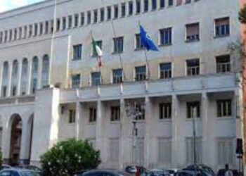 Violenza ad operatori sanitari, incontro ASL ed AOU Ruggi in Prefettura a Salerno