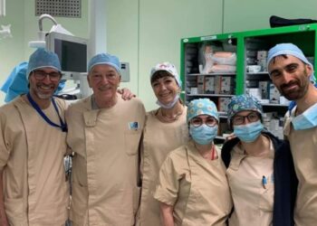6 anni riacquista la vista dopo un intervento all’ospedale di Lucca