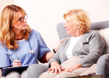 La Valle d’Aosta approva il piano di formazione continua per gli operatori socio assistenziali