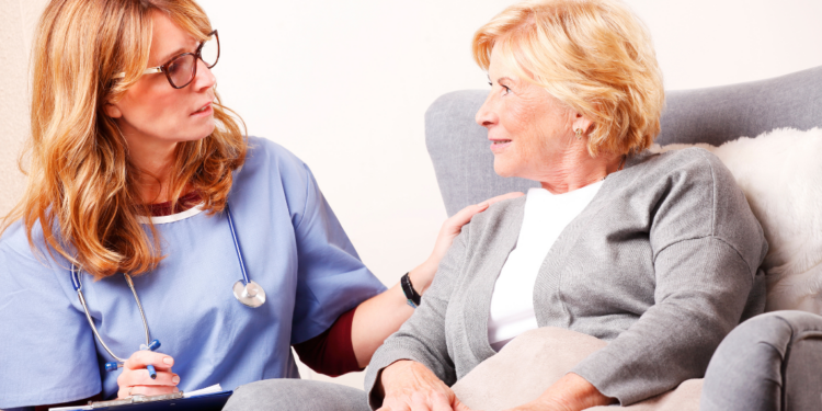 La Valle d’Aosta approva il piano di formazione continua per gli operatori socio assistenziali