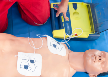 Un defibrillatore semiautomatico per la città di Scafati