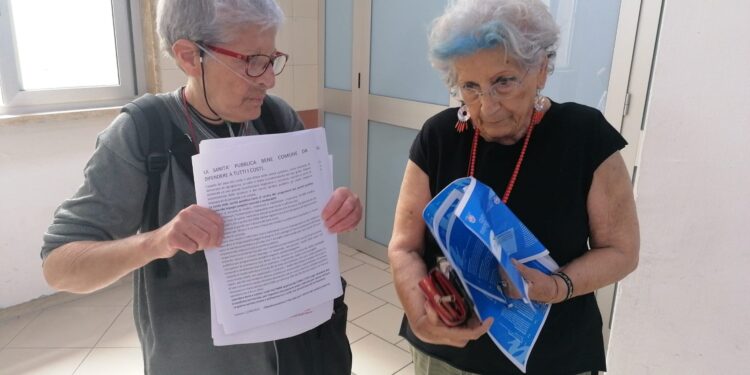 A Salerno un banchetto a difesa della sanità pubblica