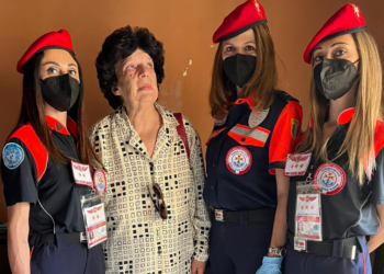 Domani i volontari dell’Humanitas ripuliranno l’appartamento di Maria Luisa, l’accumulatrice seriale