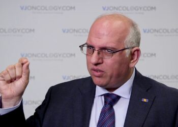 Come salvarsi la pelle a tavola. Ascierto e lo chef Gennarino Esposito presentano le ricette della salute