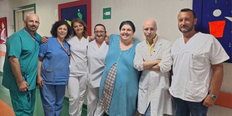 E’ troppo grassa, nessuno vuole operarla. Poi, la svolta al Pascale