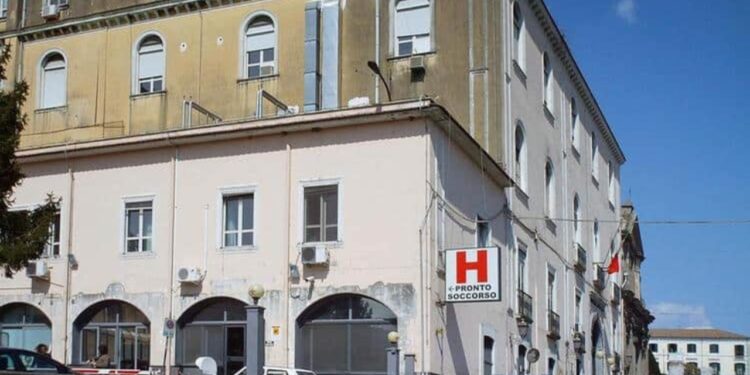 Criticità all’ospedale di Cava, l’azienda ospedaliera recluta medici