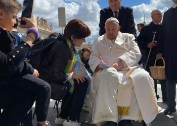 Papa Francesco incontra i bambini autistici