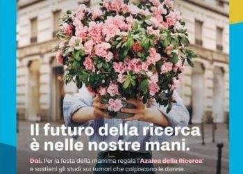 Domenica 12 maggio nelle piazze italiane torna l’Azalea della Ricerca di Fondazione AIRC.