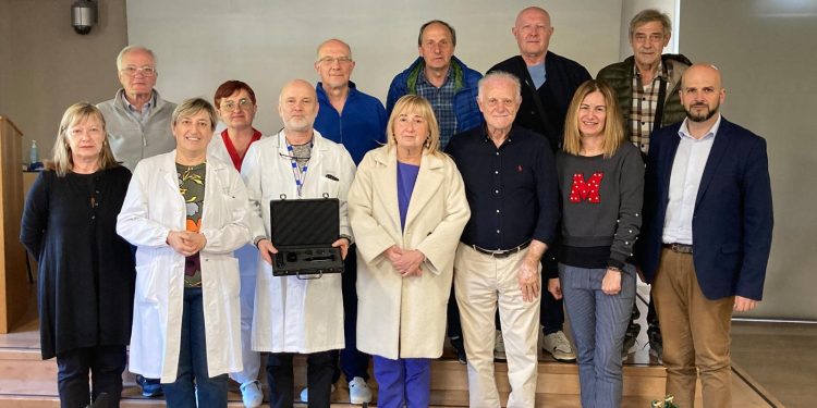 Una sonda wireless per la diagnosi ecografica donata all’Ospedale di Scandiano dal Comitato Reggio in Salute