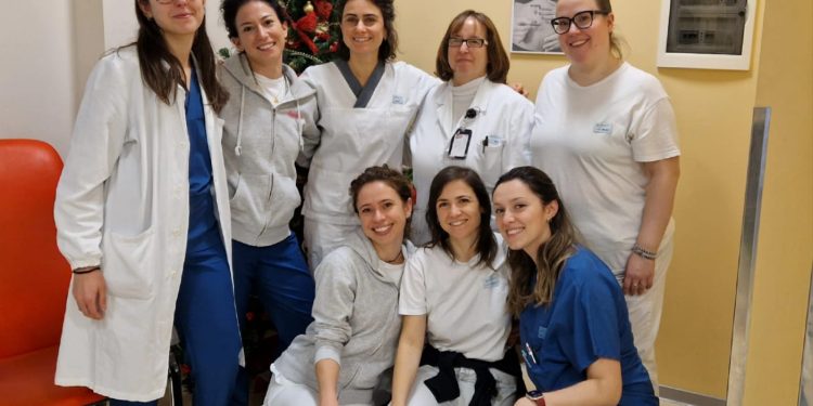 Record di nascite al Santa Maria Nuova. Da lunedì a giovedì sono venuti alla luce ben 34 neonati e in particolare mercoledì sono nati 12 bambini.