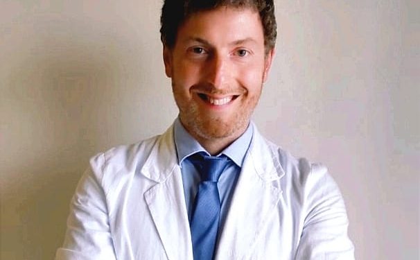 Digiunare più volte alla settimana aiuta l’attività dell’immunoterapia e riduce la cardiotossicità Lo studio, pubblicato su Nature Communication, e che porta la firma del ricercatore del Pascale, Vincenzo Quagliariello, si è classificato al primo posto del premio AIACE.