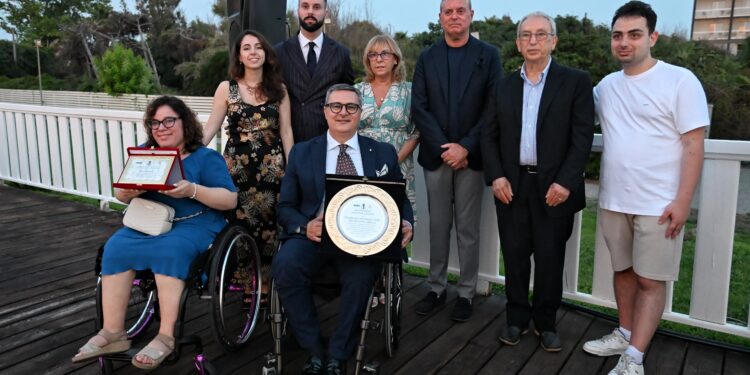 XXI MEMORIAL “GIOVANNI CARESSA” CERIMONIA DI CONSEGNA DEI PRIMI A VINCENZO FALABELLA E MARTA RUSSO