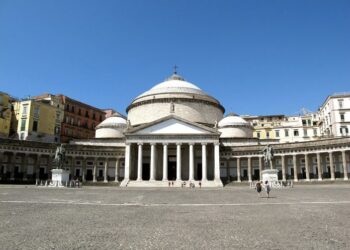Medici e odontoiatri di Napoli in piazza per le “Giornate napoletane della salute, prevenzione e benessere” tra visite odontoiatriche, dermatologiche consulenze psicologiche e tecniche di primo soccorso