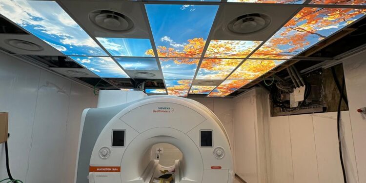 Ospedale di Nola, arrivano le nuove diagnostiche avanzateInaugurazione lunedì 11 novembre 2025 con il presidente della Regione De Luca