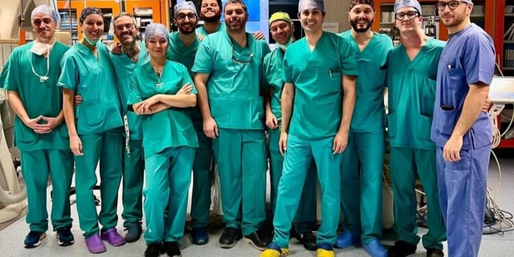 Bradicardia e anomalia vascolare. Anche a Padova, per la prima volta nel Triveneto, impiantato un pacemaker bicamerale senza fili
