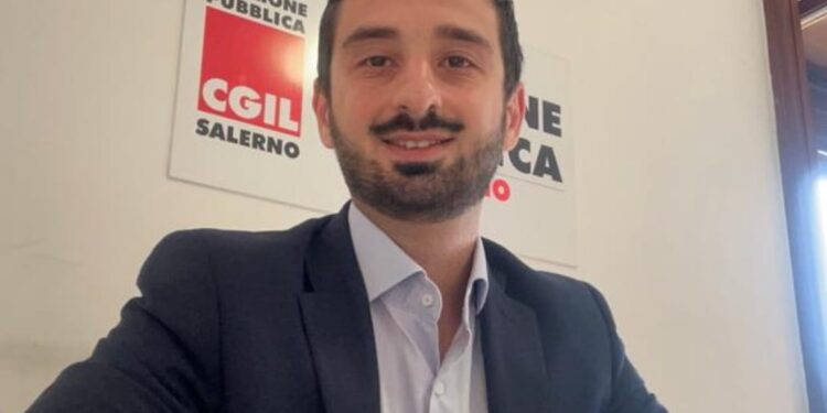 Scandiano, l’Associazione “Il Mucchio” dona 4mila euro per l’acquisto di un ortopantografo per la Radiologia dell’Ospedale Magati