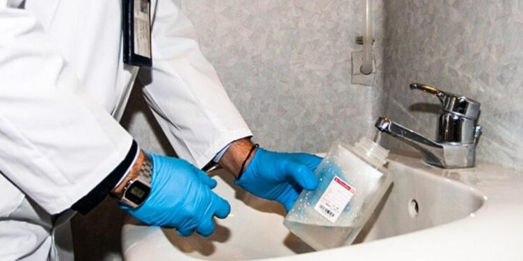 Legionella, informazione e prevenzione:1.400 strutture coinvolte tra Hotel, B&B e RSA