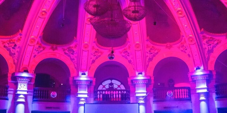 Musica e spettacolo, al Salone Margherita la seconda edizione del Gran Charity Gala della Fondazione Gabriella Fabbrocini. Il presidente Fabrizio Pallotta: «Una serata all’insegna di musica, danza e solidarietà».