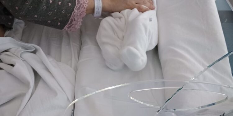 Maternità in sicurezza, al Cardarelli di Napoli le cullette di ultima generazione che riducono i rischi per il bambino
