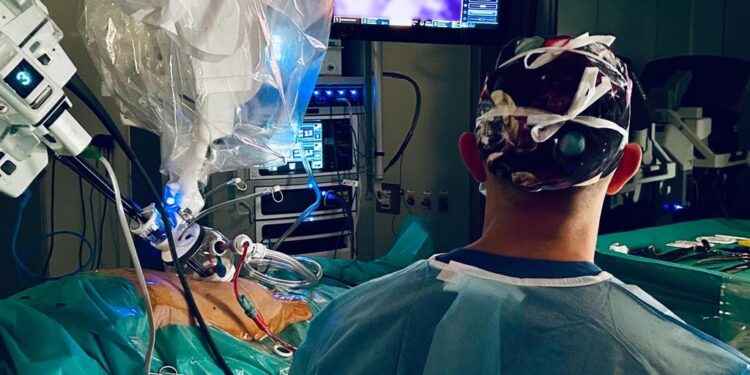 Chirurgia robotica, al Policlinico di Bari entra in funzione il Da Vinci Single Port
