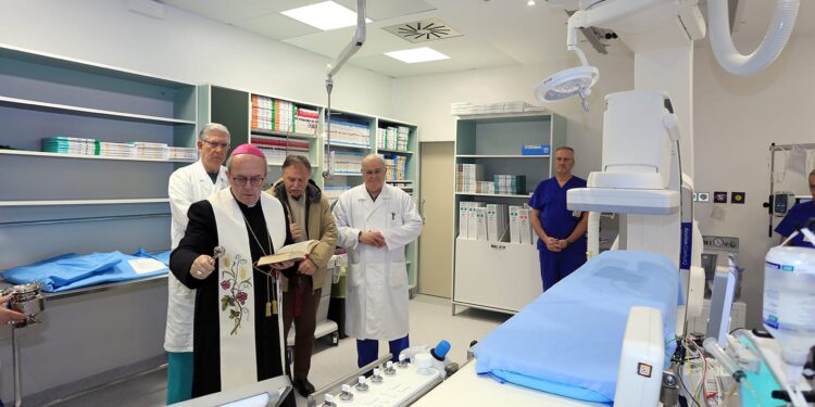 Inaugurato all’IRCCS Casa Sollievo di San Giovanni Rotondo il nuovo angiografo frutto del lascito testamentario del professor Vera