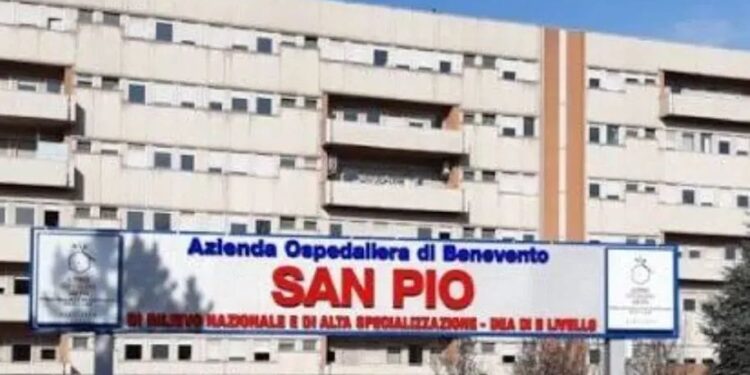 Tentato femminicidio a Benevento.