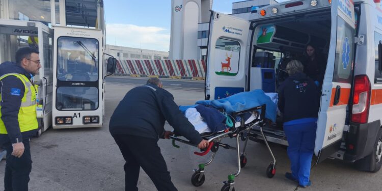 Bimbo di otto anni affetto da una malattia rara trasferito dal Gaslini al Giovanni XXIII di Bari: rete tra ospedali e territorio per garantire continuità nelle cure palliative pediatriche