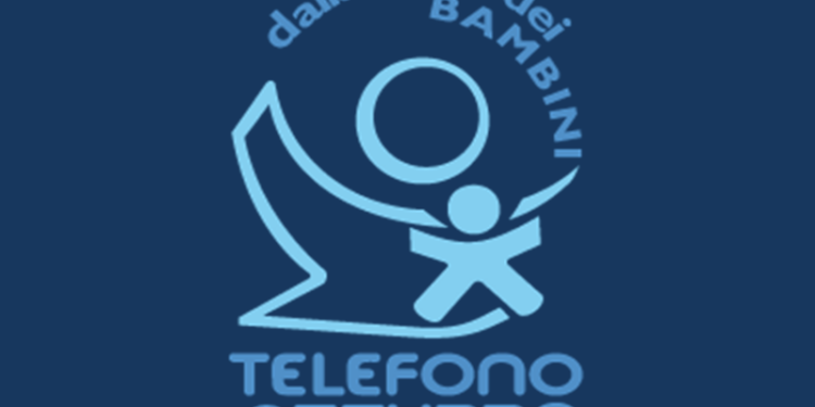 TELEFONO AZZURRO: 1 ADOLESCENTE SU 3 UTILIZZA CHATBOT IA. CRESCONO LE SFIDE PER LA SALUTE MENTALE