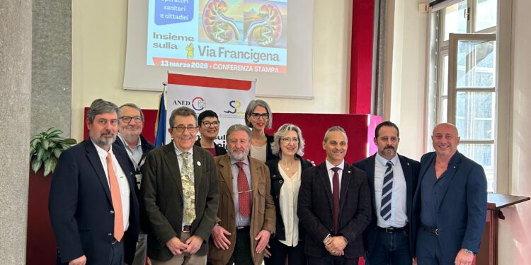 LA VIA FRANCIGENA DIVENTA SENTIERO DI CURA E PREVENZIONE.MEDICI E PAZIENTI IN CAMMINO PER RIDURRE LE MALATTIE RENALI