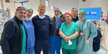 𝗕𝗶𝗺𝗯𝗼 𝗱𝗶 𝟭𝟬 𝗮𝗻𝗻𝗶 𝗰𝗼𝗹𝗽𝗶𝘁𝗼 𝗱𝗮 𝘁𝘂𝗺𝗼𝗿𝗲 𝗮𝗴𝗴𝗿𝗲𝘀𝘀𝗶𝘃𝗼 𝗮𝗹 𝘃𝗶𝘀𝗼.𝗣𝗲𝗿  𝘀𝗮𝗹𝘃𝗮𝗿𝗹𝗼 𝗮𝘀𝘀𝗲 𝗖𝗮𝘁𝗮𝗻𝗶𝗮- 𝗕𝗼𝗹𝗼𝗴𝗻𝗮.𝗔𝗱 𝗮𝗶𝘂𝘁𝗮𝗿𝗲 𝗶  𝗺𝗲𝗱𝗶𝗰𝗶 𝗱𝗲𝗹 𝗦𝗮𝗻 𝗠𝗮𝗿𝗰𝗼 𝗱𝗶 𝗖𝗮𝘁𝗮𝗻𝗶𝗮 𝗶𝗹 𝗹𝘂𝗺𝗶𝗻𝗮𝗿𝗲 𝗘𝗿𝗻𝗲𝘀𝘁𝗼 𝗣𝗮𝘀𝗾𝘂𝗶𝗻𝗶.