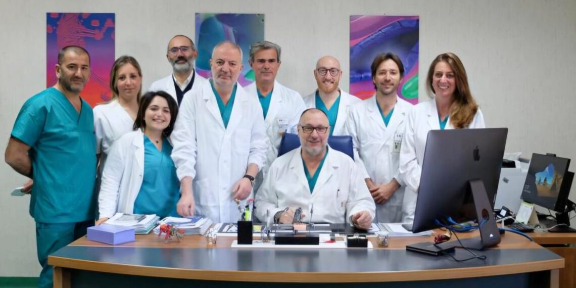 Chirurgia senza sangue, al Pascale di Napoli la svolta robotica made in Italy Prima mondiale a Napoli: fegato operato con tecnologia innovativa che riduce rischi e tempi.