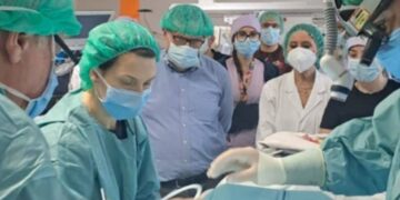 𝗨𝗻 𝗯𝗮𝘁𝘁𝗲𝗿𝗶𝗼 𝗹𝗲 𝗱𝗮𝗻𝗻𝗲𝗴𝗴𝗶𝗮 𝗴𝗿𝗮𝘃𝗲𝗺𝗲𝗻𝘁𝗲 𝗶𝗹 𝗽𝗼𝗹𝗺𝗼𝗻𝗲: 𝗶𝗻𝘁𝗲𝗿𝘃𝗲𝗻𝘁𝗼 𝘀𝗮𝗹𝘃𝗮𝘃𝗶𝘁𝗮 𝘀𝘂 𝘂𝗻𝗮 𝗯𝗶𝗺𝗯𝗮𝗚𝗿𝗮𝘇𝗶𝗲 𝗮𝗹𝗹𝗮 𝘀𝗶𝗻𝗲𝗿𝗴𝗶𝗮 𝘁𝗿𝗮 𝗣𝗼𝗹𝗶𝗰𝗹𝗶𝗻𝗶𝗰𝗼 𝗱𝗶 𝗠𝗲𝘀𝘀𝗶𝗻𝗮 𝗲 𝗖𝗖𝗣𝗠 𝗱𝗶 𝗧𝗮𝗼𝗿𝗺𝗶𝗻𝗮