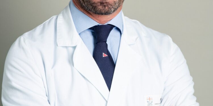 *Premio scientifico nazionale “Di Capua” all’infettivologo Matteo Bassetti.*L’evento si svolgerà il 23 maggio. In Campania attesi medici e scienziati da tutta Italia.CAMPANIA