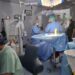 Grave forma di rettocolite ulcerosa: la proctocolectomia totale robotica ha fatto il suo ingresso all’ospedale San Marco di Catania. L’équipe dell’Unità Operativa Complessa di Chirurgia Generale, diretta da Gianluca Di Mauro, ha eseguito un delicato intervento su una paziente di 60 anni .