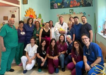 Al Policlinico di Palermo, intervento multidisciplinare salva un neonato affetto da una rarissima associazione di anomalie congenite