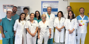 TRAPIANTO DI CORNEA AD ALTISSIMO RISCHIO: AL BAMBINO GESร INTERVENTO RIUSCITO GRAZIE A UNA TASK FORCE DI 6 SPECIALITร