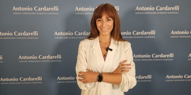 Sole e farmaci, quando fare attenzione alla pelle? Nella nuova puntata di “Estate in salute” del Cardarelli di Napoli