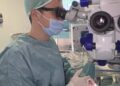 36enne SALVATA GRAZIE A DELICATO INTERVENTO MULTIDISCIPLINARE PER RIMUOVERE NEOPLASIA TORACO-MIDOLLARE DALLE MISURE RECORD AL POLICLINICO SAN MARTINO