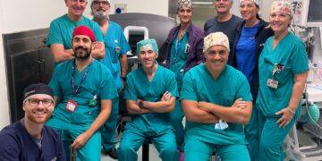 Per la prima volta in Italia rimossi un tumore del colon e uno della prostata in telechirurgia, grazie a due interventi a distanza tra Ospedale Isola Tiberina e Policlinico Gemelli
