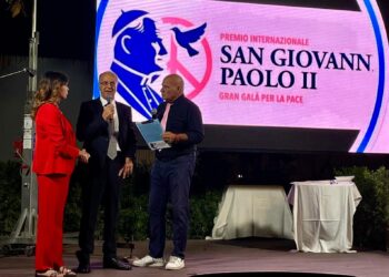 Cesare Gridelli insignito del Premio Internazionale San Giovanni Paolo II