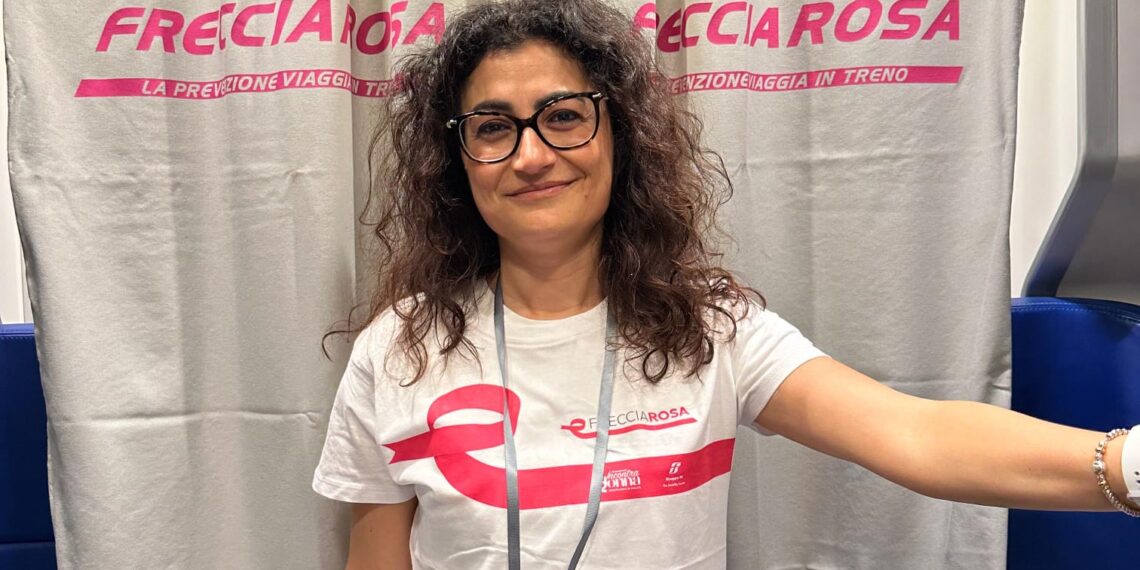 Prevenzione sui binari: visite senologiche gratuite a bordo dei treni verso SapriMese Rosa: l’oncologa Roberta Caputo del Pascale è partita stamattina da Napoli Piazza Garibaldi.