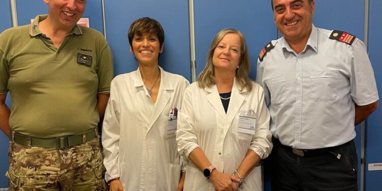 Prevenzione sui binari: visite senologiche gratuite a bordo dei treni verso SapriMese Rosa: l’oncologa Roberta Caputo del Pascale è partita stamattina da Napoli Piazza Garibaldi.